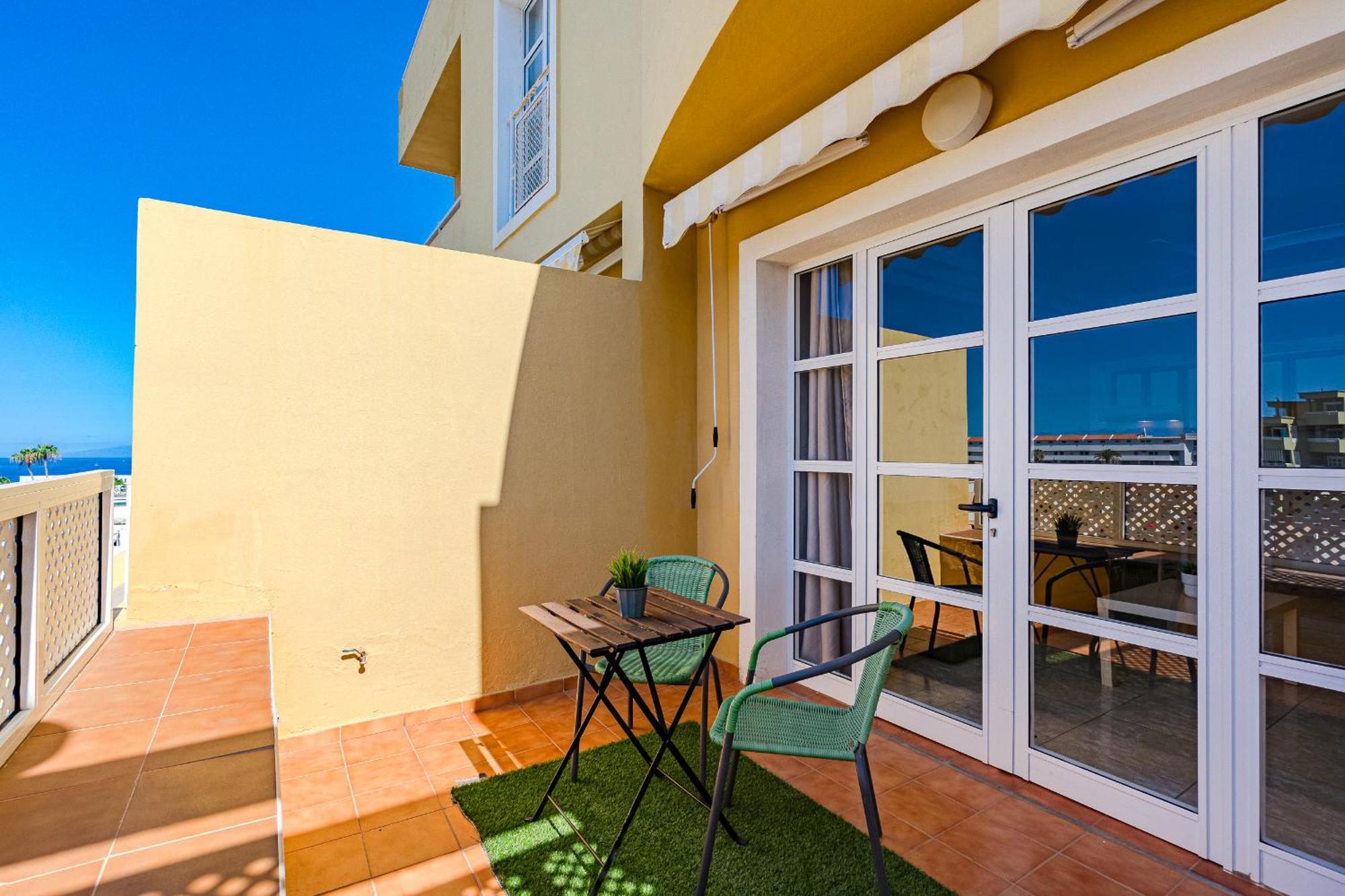 Apartamentos Orlando En Costa Adeje Екстериор снимка