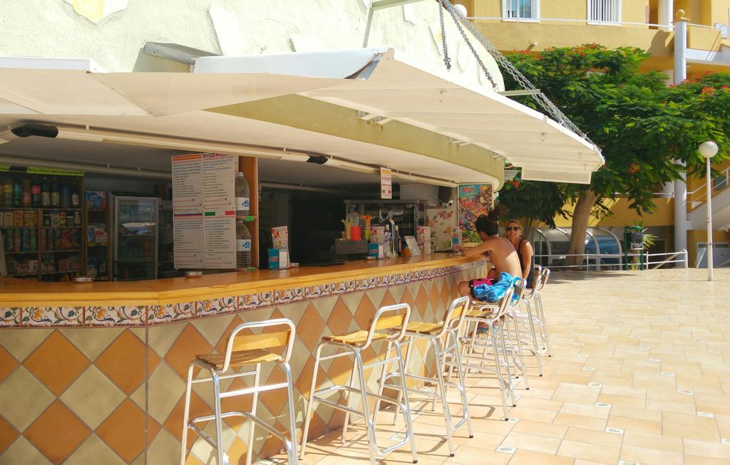 Apartamentos Orlando En Costa Adeje Екстериор снимка